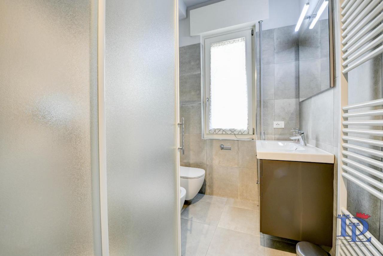 Desenzanoloft Official Partner Marriott Homes & Villas - Bacco Family Apartment Desenzano del Garda Eksteriør billede