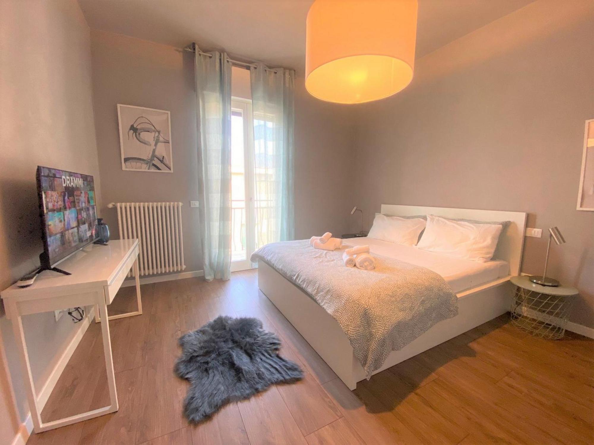 Desenzanoloft Official Partner Marriott Homes & Villas - Bacco Family Apartment Desenzano del Garda Eksteriør billede